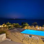 فيلة Golden View With Private Swimming Pool