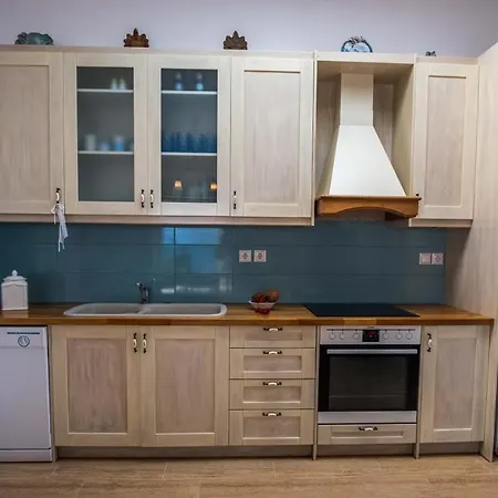 Villa Golden View With Private Swimming Pool