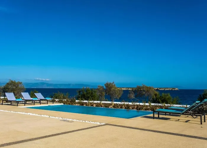 Golden View With Private Swimming Pool ヴィラ